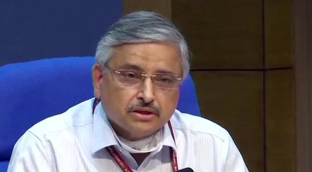 India Does Not Have Enough Data to Give Third Vaccine Booster Shot: AIIMS Dr Randeep Guleria